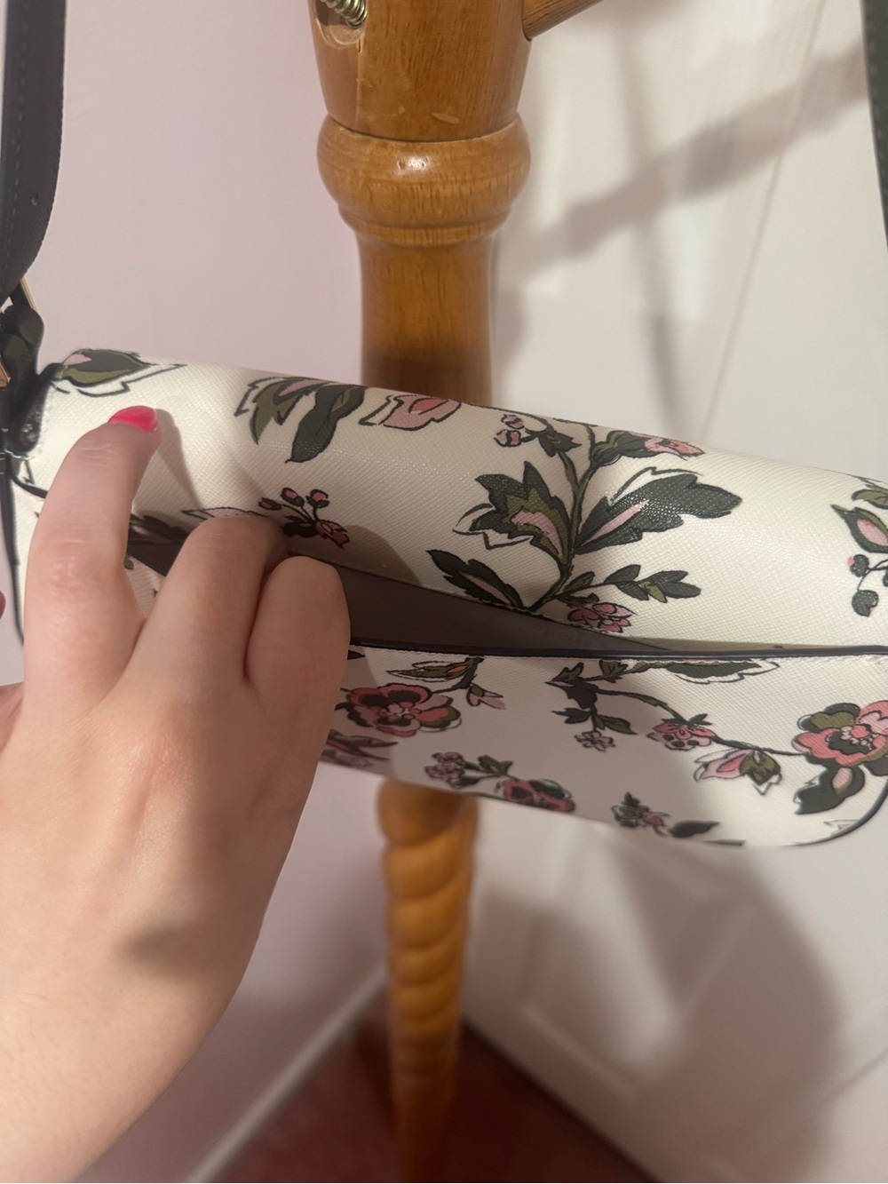 NWOT Kate Spade Madison Small Floral Shoulder Bag - Picture 10 of 10